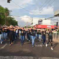 Desfile de fanfarras e shows reúne centenas de alunos em Rondonópolis na abertura da 2ª Mostra de Artes do IFMT
